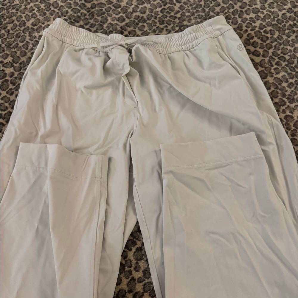 lululemon athletica Light Gray Cropped Pants